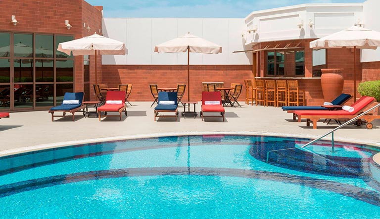 four-point-outdoor-pool